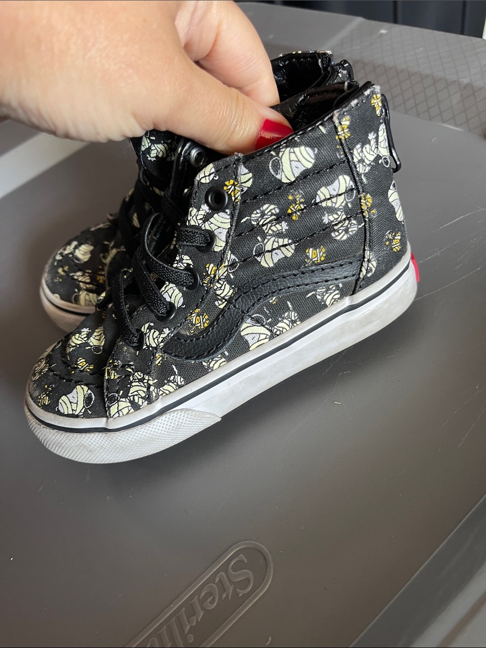 Vans Kids Black Peanuts Mummy Print Sk8-Hi Zip Sneakers